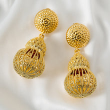 Load image into Gallery viewer, Hollow Out Gourd Shaped Luxurious Style Exquisite Women Earring 2021