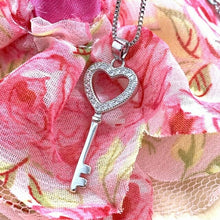 Load image into Gallery viewer, Delicate Key Pendant Necklace for Women Simple Stylish