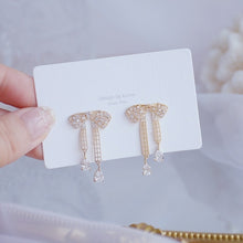 Load image into Gallery viewer, Luxury 14K Real Gold Plated Leaves Earring Delicate Micro