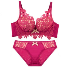 Load image into Gallery viewer, Sexy Lace Women Underwear Set And B Cup Bra Panty