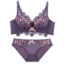 Load image into Gallery viewer, Sexy Lace Women Underwear Set And B Cup Bra Panty