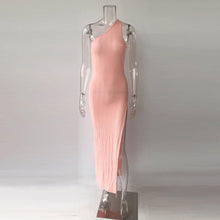 Load image into Gallery viewer, Robe Snug Bodycon New Pink One Shoulder Split - Sophornlilly