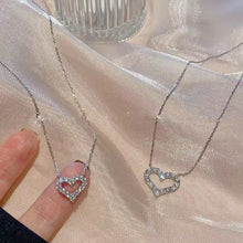 Load image into Gallery viewer, Fashion Necklace Heart Shaped Zircon