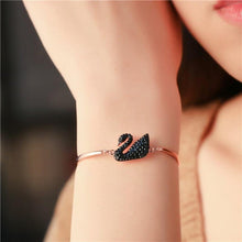 Load image into Gallery viewer, Simple Fashion White Swan Bracelet Ladies Banquet - Sophornlilly