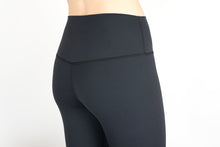 Load image into Gallery viewer, Comfort Legging in Black