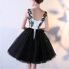 Load image into Gallery viewer, Back Ball Gown With Crystal Evening Party Dresses Vintage Lace