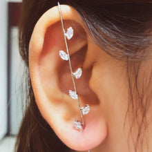 Load image into Gallery viewer, New Hot Cubic Zirconia Crystal Lightning Cross Stud