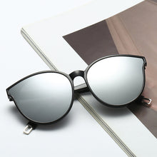Load image into Gallery viewer, Retro Cat Eye Sunglasses Luxury Coating Mirror Round Sun