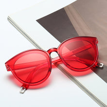 Load image into Gallery viewer, Retro Cat Eye Sunglasses Luxury Coating Mirror Round Sun