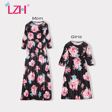 Load image into Gallery viewer, Autumn Mommy And Me Clothes Sweet Printing Dresses For Girls Woman