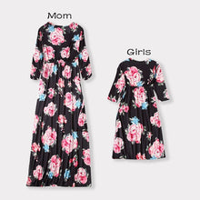 Load image into Gallery viewer, Autumn Mommy And Me Clothes Sweet Printing Dresses For Girls Woman