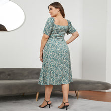 Load image into Gallery viewer, Short Sleeved Floral Dress