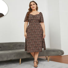 Load image into Gallery viewer, Short Sleeved Floral Dress