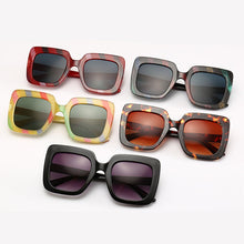 Load image into Gallery viewer, Rainbow Frame Sunglasses Square