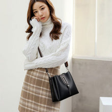 Load image into Gallery viewer, Luxury Brand Women Handbags Designer Soft Leather Shoulder Bag Tassel