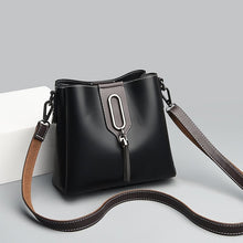 Load image into Gallery viewer, Luxury Brand Women Handbags Designer Soft Leather Shoulder Bag Tassel