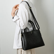 Load image into Gallery viewer, Shoulder Trendy Designer Crossbody Tote Bag