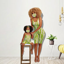 Load image into Gallery viewer, Ma&amp;Baby Summer Family Clothing Matching Outfits Jumpsuit Mother And