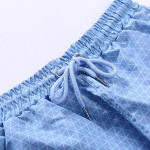 Load image into Gallery viewer, Men Magic Color Changing Swim Trunks Water Discoloration Surf Beach - Sophornlilly