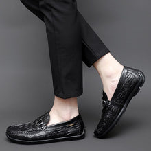 Load image into Gallery viewer, Cowhide Casual Shoes