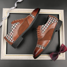 Load image into Gallery viewer, Men&#39;s Brogue Shoes Brown Black Patchwork Fabric Business Lace-up