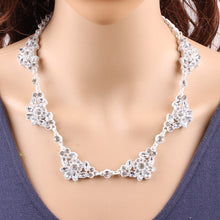 Load image into Gallery viewer, New Arrival Design Fashion Brand Necklace Cheap Chain Crystal Flower