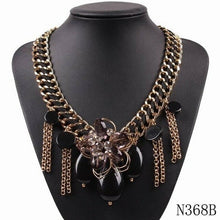 Load image into Gallery viewer, New Arrival Gold Color Chain Crystal Flower Tassel Pendant Necklace