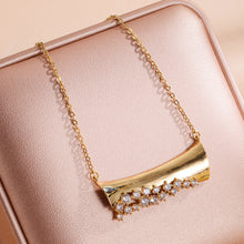 Load image into Gallery viewer, Fashionable Bar Necklace