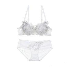 Load image into Gallery viewer, New Brand Bra Set Women Sexy Embroidery Lace Wing Underwear Beautiful