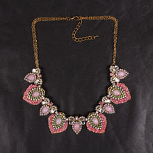 Load image into Gallery viewer, New Design Fashion Gold Chain Crystal Resin Chunky Statement Bead