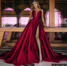 Load image into Gallery viewer, New Elegant Woman Evening Gown Plus size slim printed long evening
