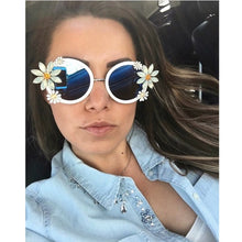 Load image into Gallery viewer, New Fashion Rhinestone Crystal Sunglasses Retro