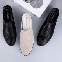 Load image into Gallery viewer, New Fashion Genuine Leather Casual Men Shoes Soft Comfy