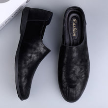 Load image into Gallery viewer, New Fashion Genuine Leather Casual Men Shoes Soft Comfy