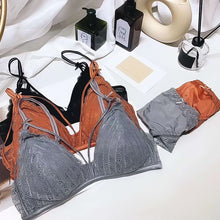 Load image into Gallery viewer, New Floral Lace Bra Panty Set for Women Sexy Lingerie Deep V Bralette