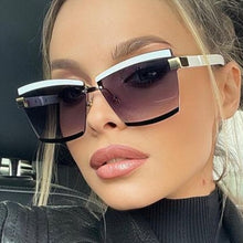Load image into Gallery viewer, New Rimless Rectangle Sunglasses Oversized Black