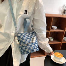 Load image into Gallery viewer, New Stylish Small Square Bag Shoulder Messenger Bag