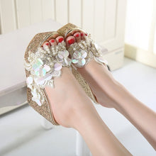 Load image into Gallery viewer, Wedge Sandals Platform Flower Decoration