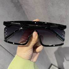 Load image into Gallery viewer, Goggle Style Sunglasses Windproof Sunglasses