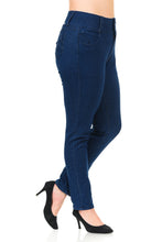 Load image into Gallery viewer, Pasion Jeans - Plus Size - HW - N542