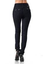 Load image into Gallery viewer, Pasion Women&#39;s Jeans - Push Up -  Style G131