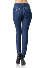 Load image into Gallery viewer, Pasion Women's Jeans - Push Up -  Style G305