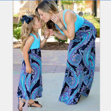 Load image into Gallery viewer, Girl Women Dress Maxi Summer Beach mother daughter Dresses