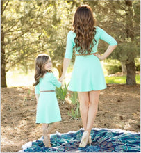 Load image into Gallery viewer, Girl Women Dress Wedding mother daughter Dresses Family Matching