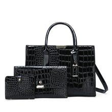 Load image into Gallery viewer, Leather Messenger Bag Crocodile