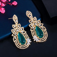 Load image into Gallery viewer, Pera Vintage Champagne Cubic Zirconia Yellow Gold Long Big Water Drop