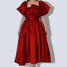 Load image into Gallery viewer, Elegant Square Neck Puff Sleeve