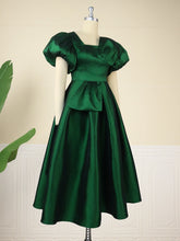 Load image into Gallery viewer, Elegant Square Neck Puff Sleeve