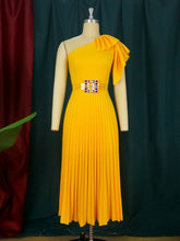 Load image into Gallery viewer, Pleated Dress Elegant Cascading Ruffle Short Sleeve