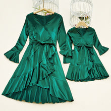 Load image into Gallery viewer, PopReal Mom And Daughter Skirt Parent Child Outfit Family Matching